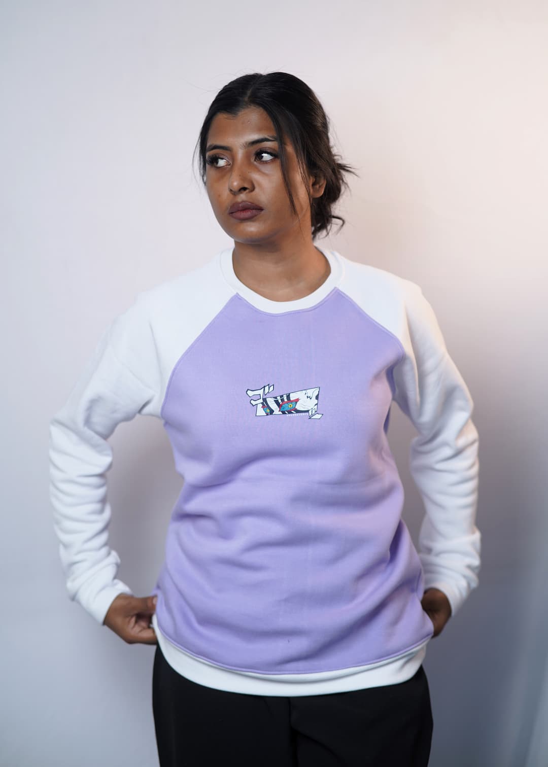 Premium Raglan Sweatshirt- White Levender
